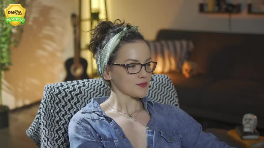 tiffanyriox Cam Model Chat April 5, 2026