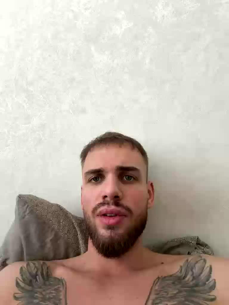 Traxalka666 Cam Model Chat April 5, 2026