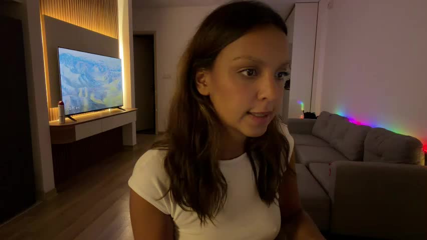 roshelle_xxx Cam Model Chat April 5, 2026