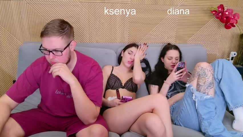 ksenyahot Cam Model Chat April 6, 2026