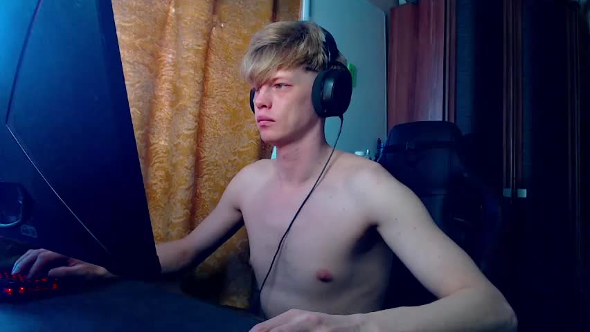 shyredstar Cam Model Chat April 6, 2026