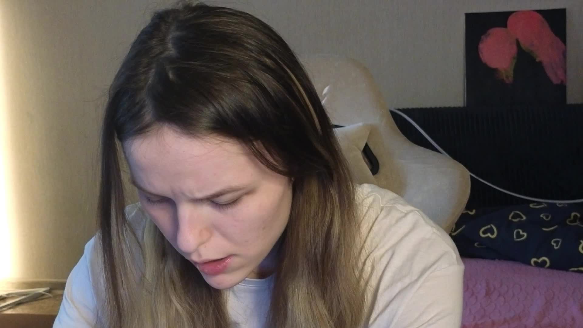 mali- Cam Model Chat April 6, 2026