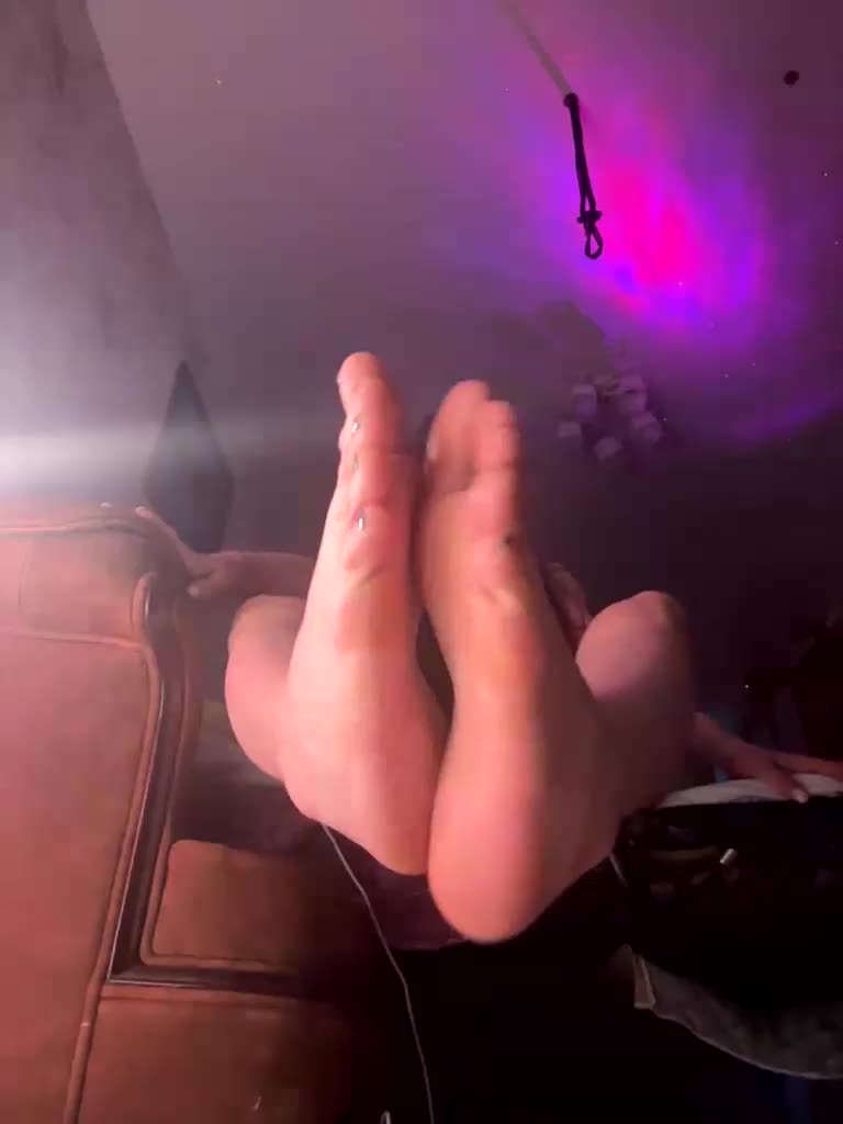 VIP17CoupleDream Cam Model Chat April 6, 2026