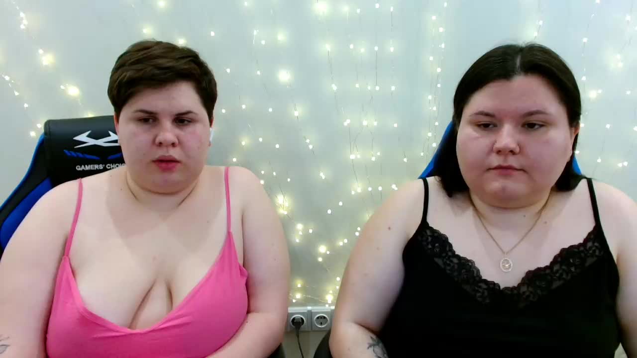 BeckyAndEllen Cam Model Chat April 6, 2026