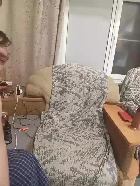 family2020 Cam Model Chat April 6, 2026