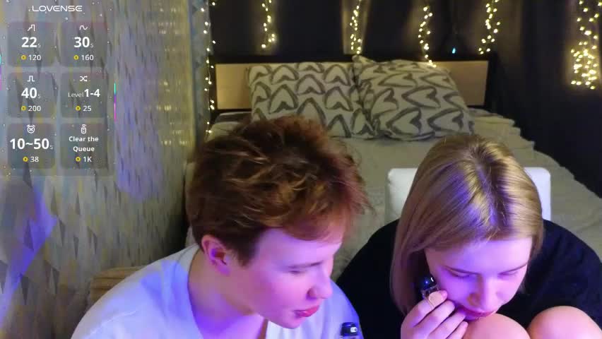 berry_assortment Cam Model Chat April 6, 2026