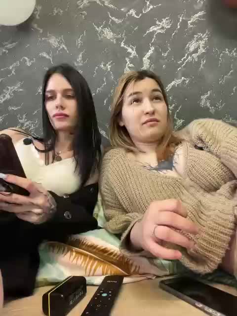 _HotMood_ Cam Model Chat April 6, 2026