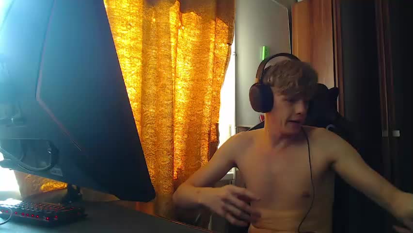 shyredstar Cam Model Chat April 6, 2026