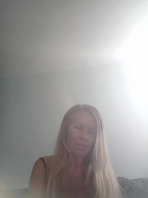 Victoria-sexi Cam Model Chat April 7, 2026