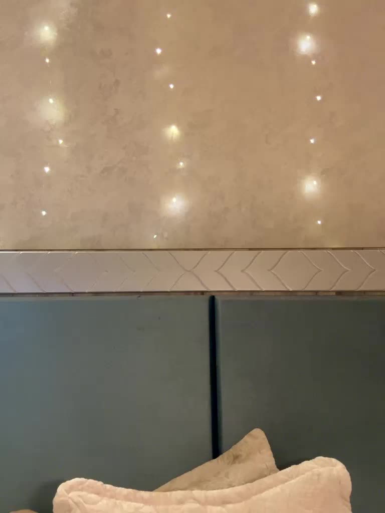 KissMec Cam Model Chat April 7, 2026