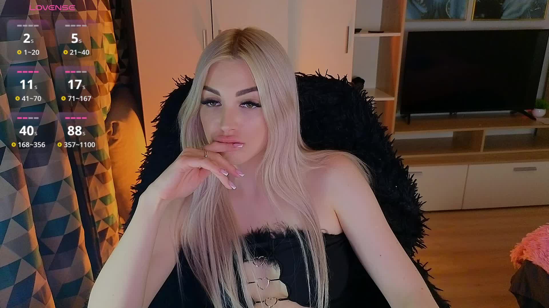 MilanaOmgReal Cam Model Chat April 7, 2026