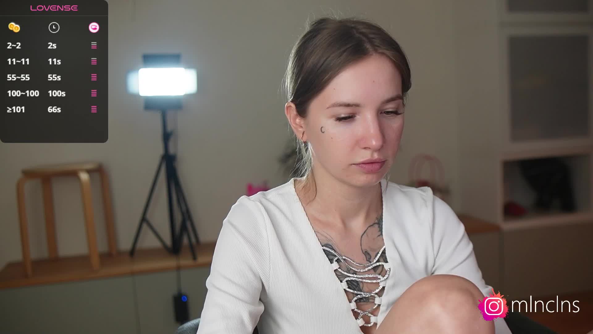 mel-collins Cam Model Chat April 7, 2026