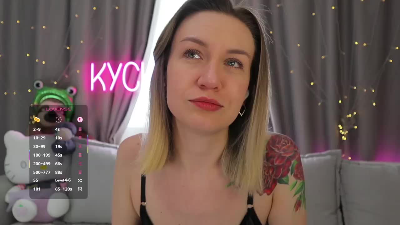 Rita_ Cam Model Chat April 7, 2026