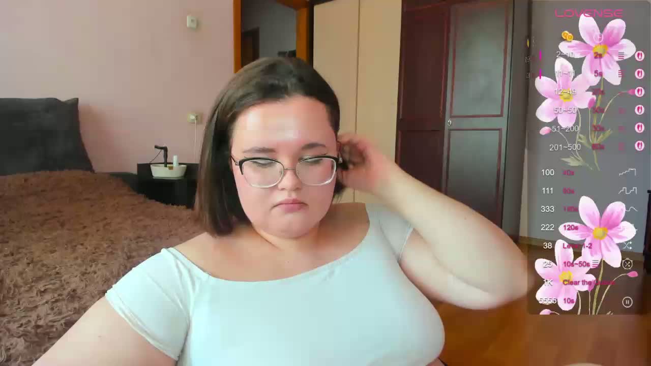 Jessica-Joy Cam Model Chat April 7, 2026