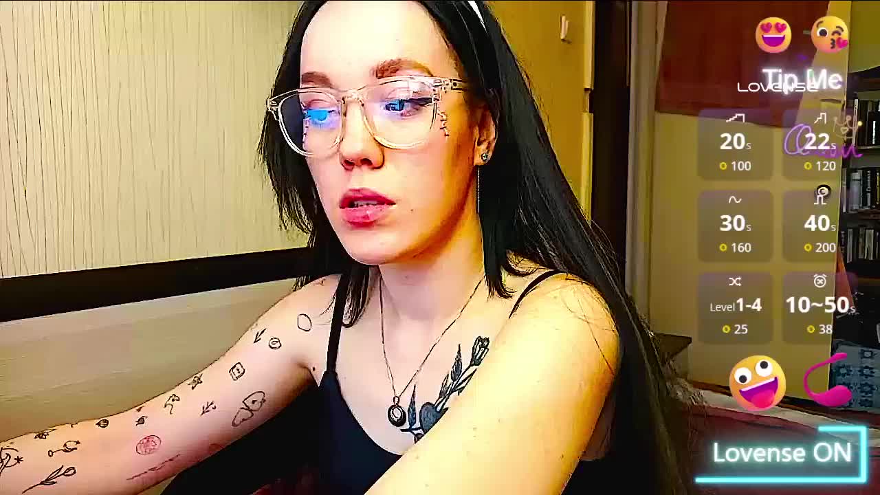 JennyRass Cam Model Chat April 8, 2026