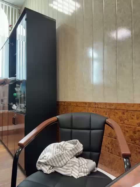 LustySass Cam Model Chat April 8, 2026