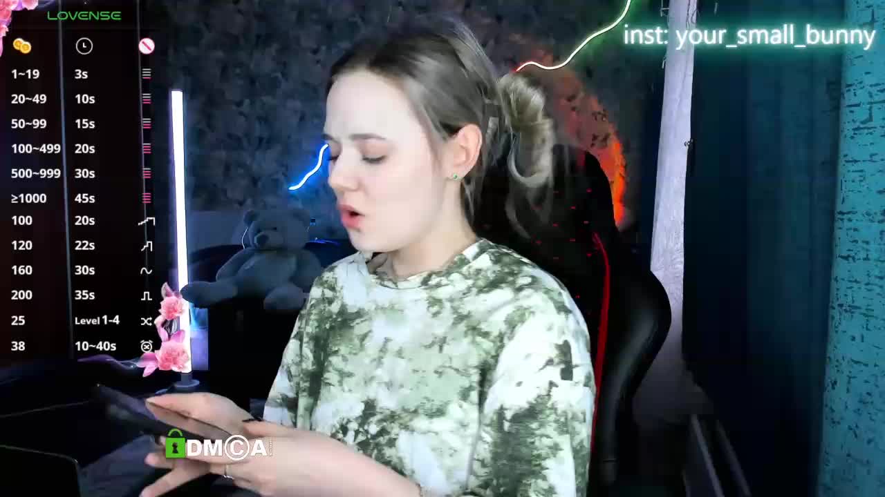 your-small-bunny Cam Model Chat April 8, 2026