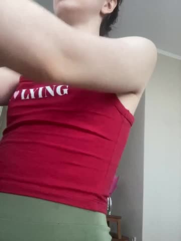 kotenokkkk Cam Model Chat April 8, 2026