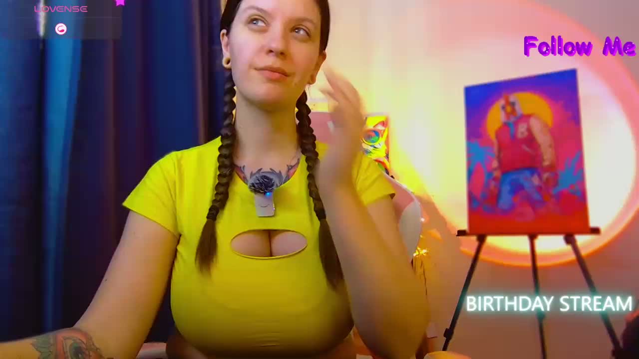 ann-mikele Cam Model Chat April 8, 2026