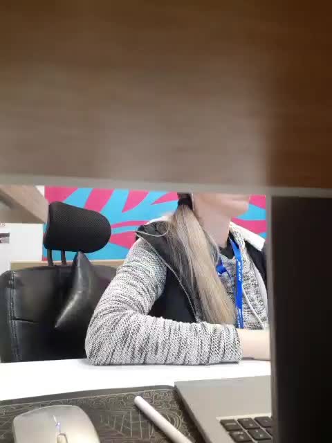 Xo4y-Tpax Cam Model Chat April 8, 2026