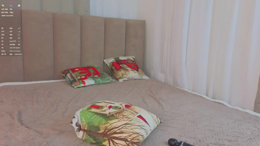 emilyhewell Cam Model Chat April 8, 2026