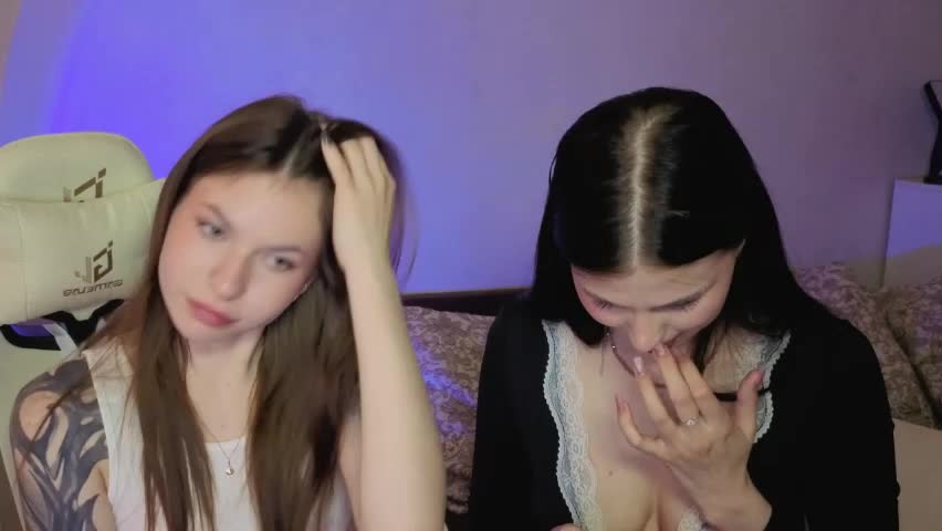 let_me_seee Cam Model Chat April 8, 2026