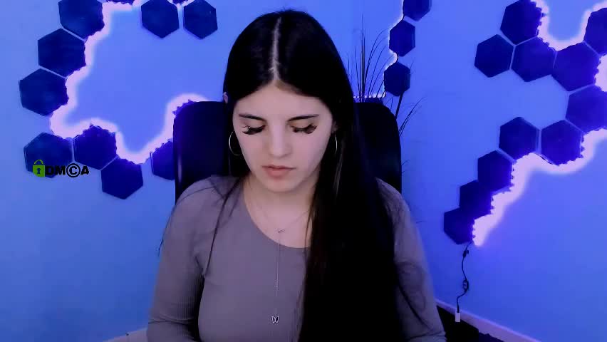 lizzie_boom Cam Model Chat April 8, 2026