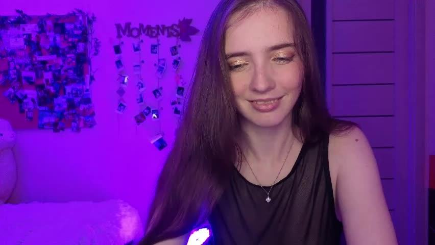 olivia_lily Cam Model Chat April 8, 2026