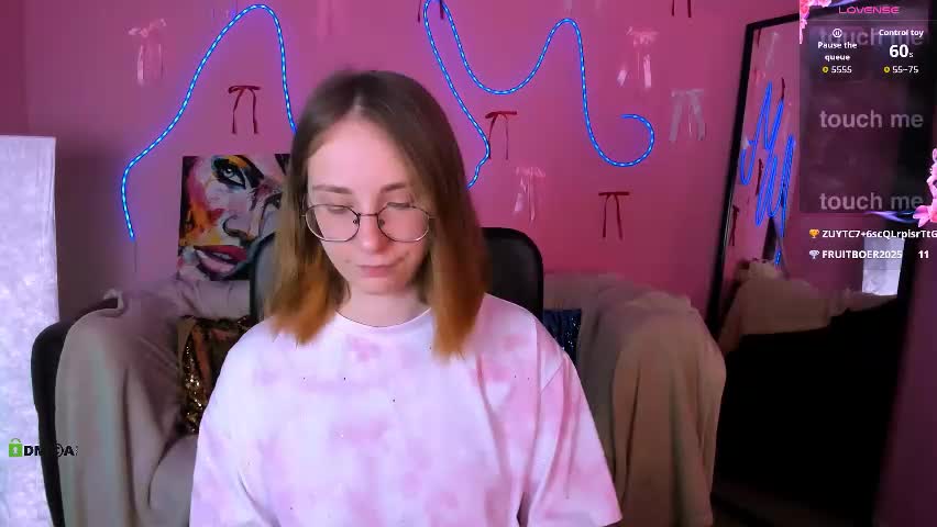 evalora_vei Cam Model Chat April 9, 2026