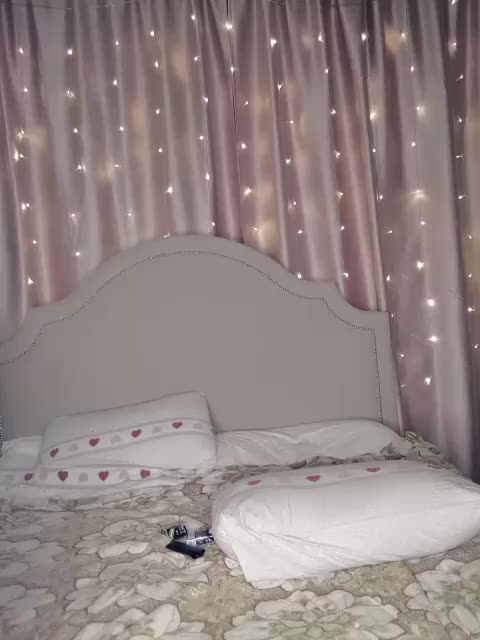 Her-Girl Cam Model Chat April 10, 2026