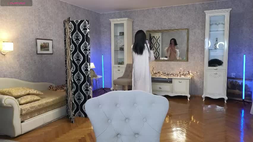 lina_flore Cam Model Chat April 10, 2026