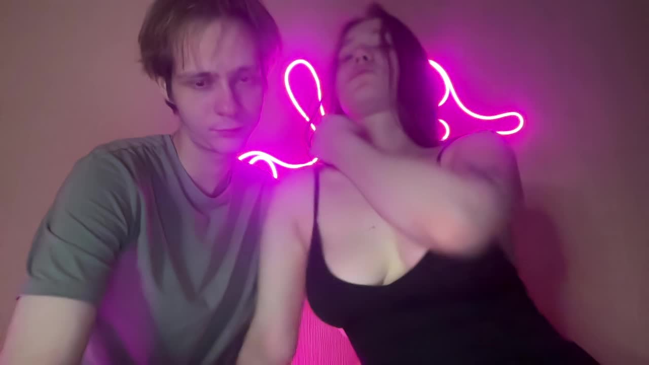 titsDestroy2007 Cam Model Chat April 10, 2026