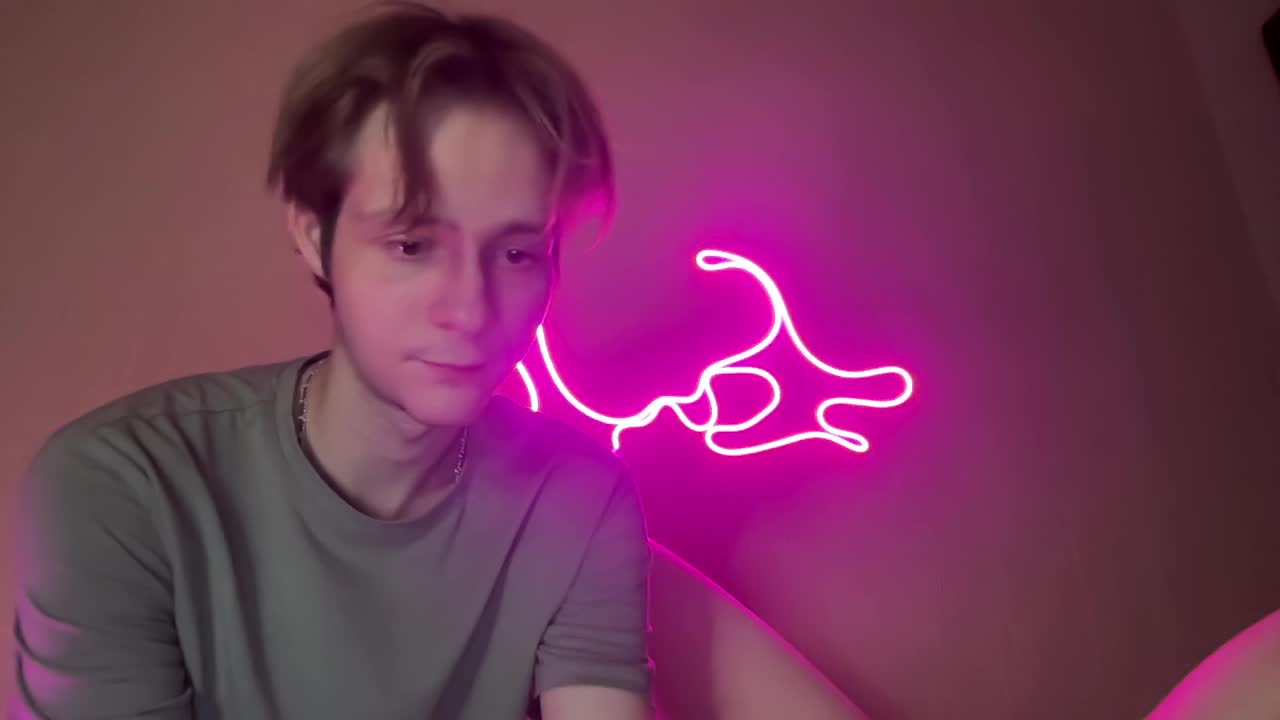 titsDestroy2007 Cam Model Chat April 10, 2026