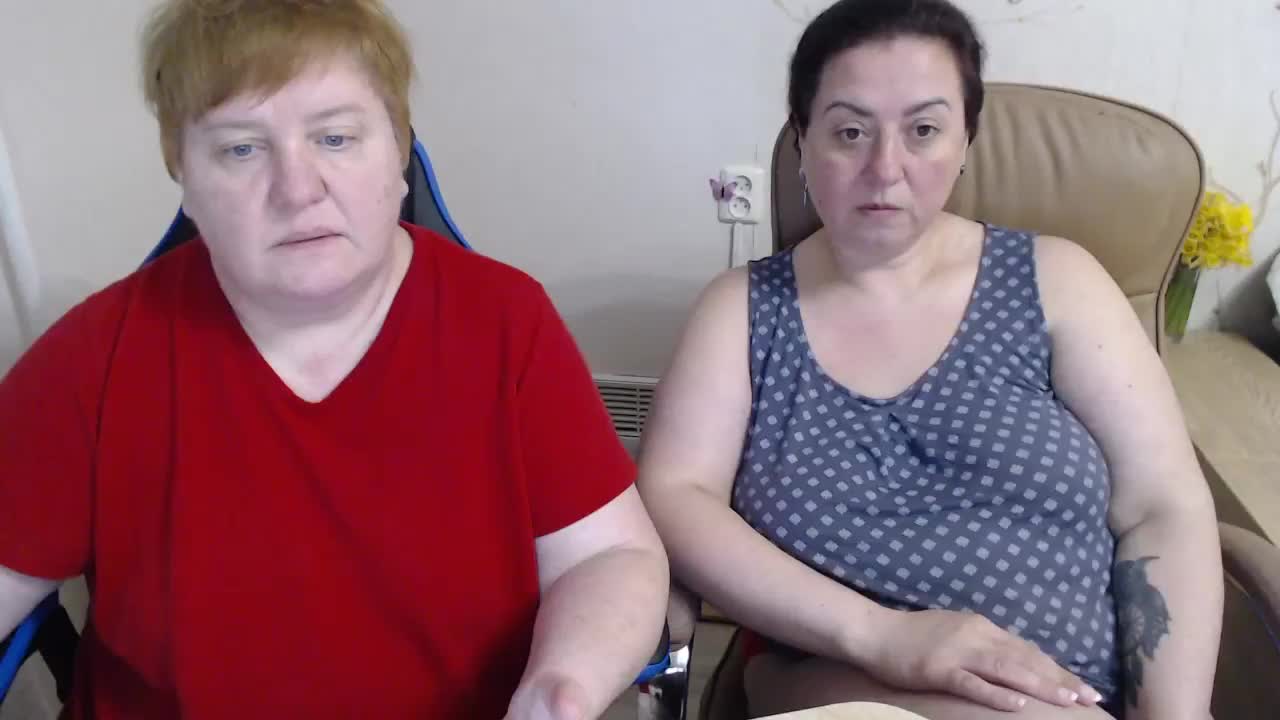 XMollyJaneEX Cam Model Chat April 11, 2026
