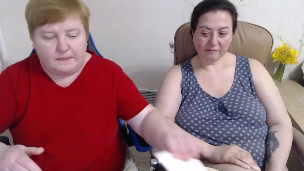 XMollyJaneEX Cam Model Chat April 11, 2026