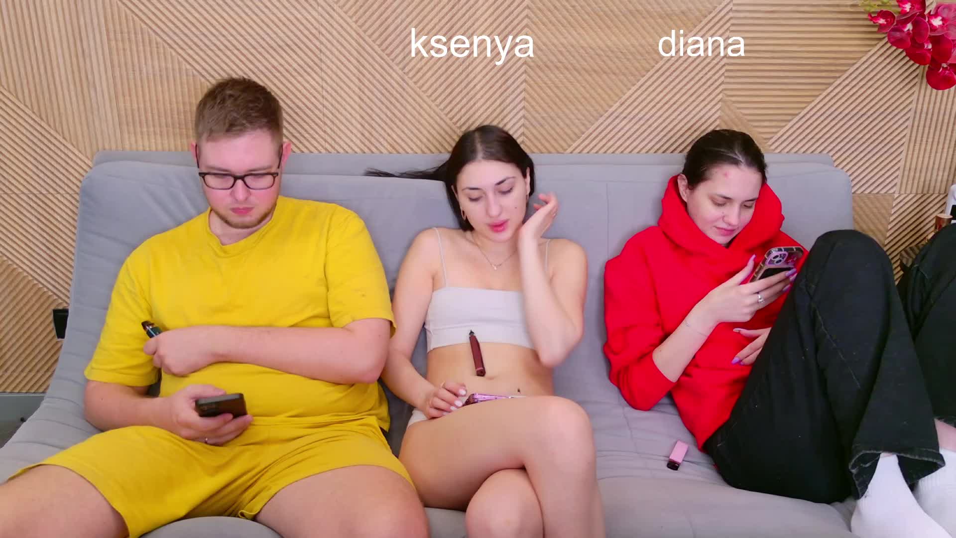 WebcamSlut Cam Model Chat April 11, 2026