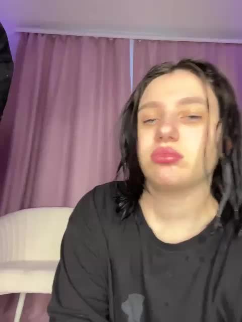 TeaseDuo Cam Model Chat April 11, 2026