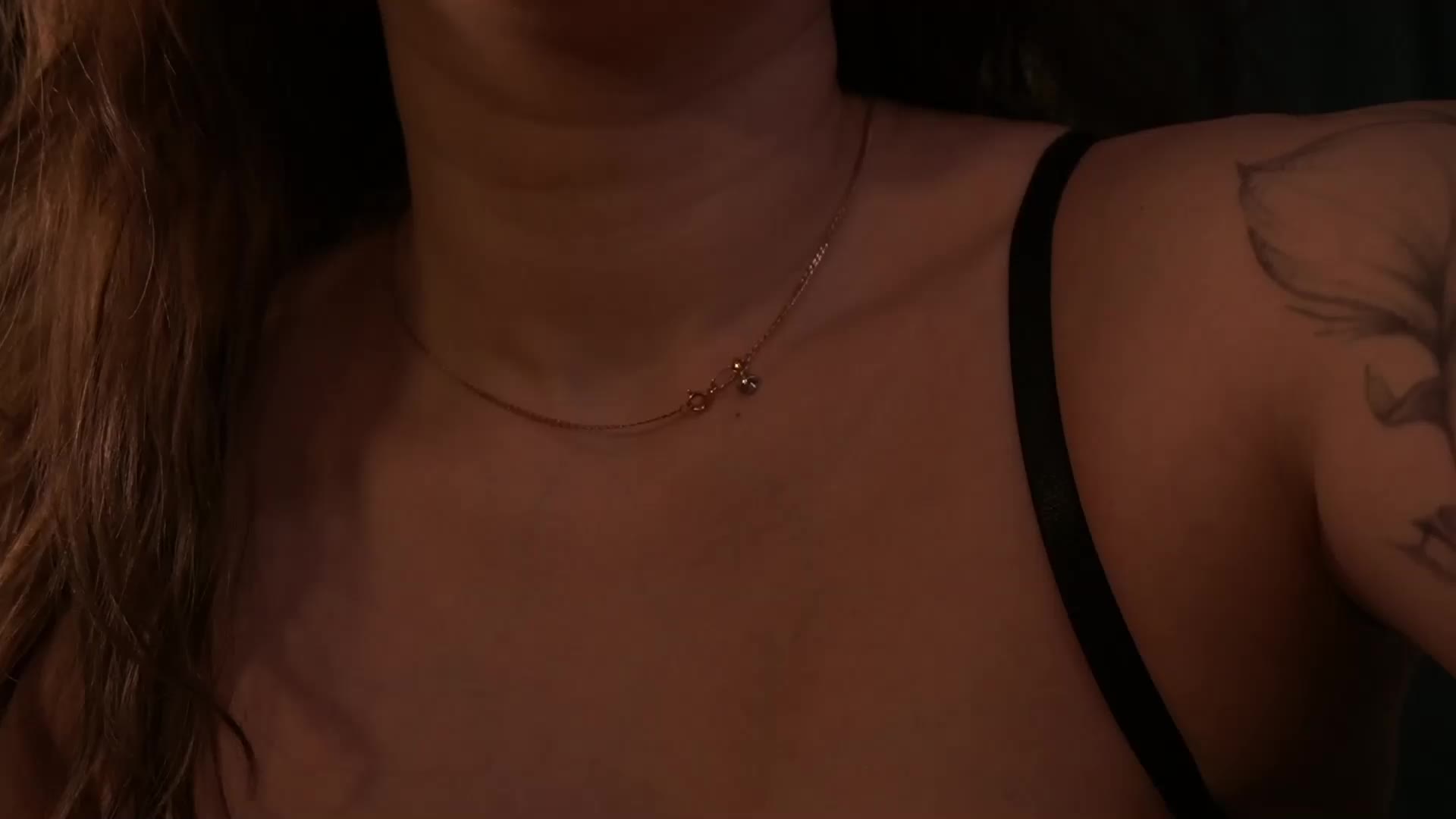 MiniNika Cam Model Chat April 11, 2026