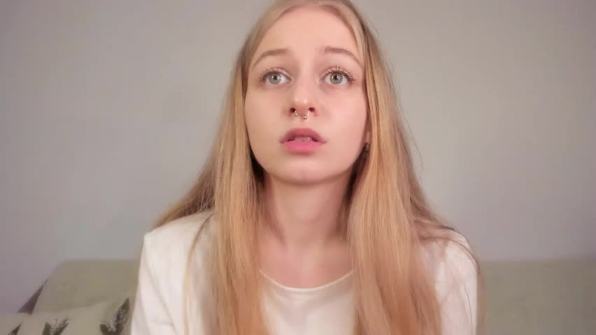 mia_meows Cam Model Chat April 11, 2026