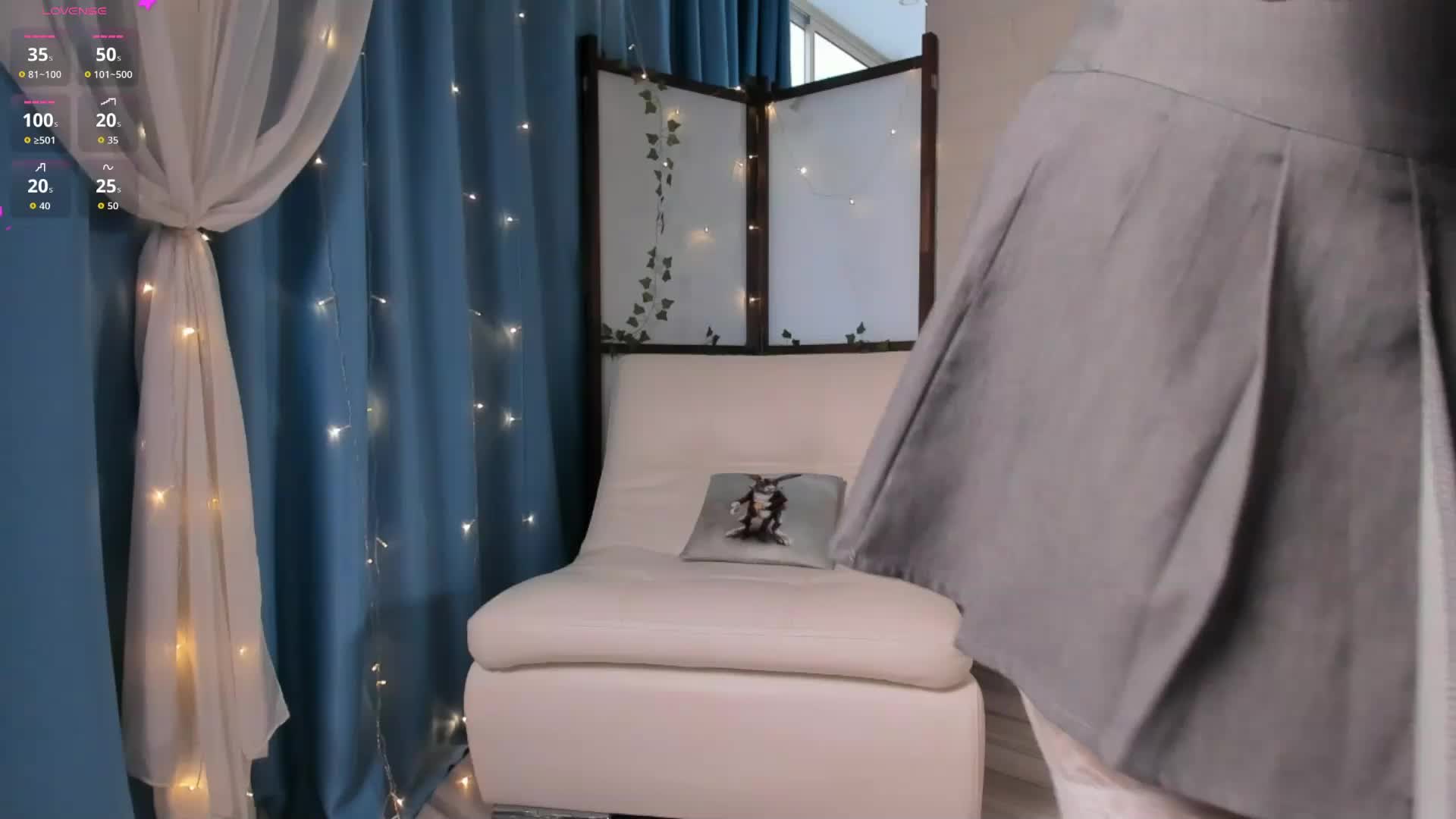 LilithVermillion Cam Model Chat April 11, 2026