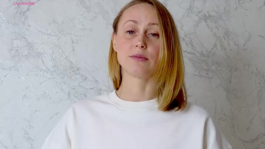 bestgirls2021 Cam Model Chat April 11, 2026