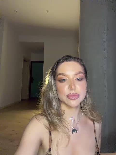 MistressX555 Cam Model Chat April 11, 2026