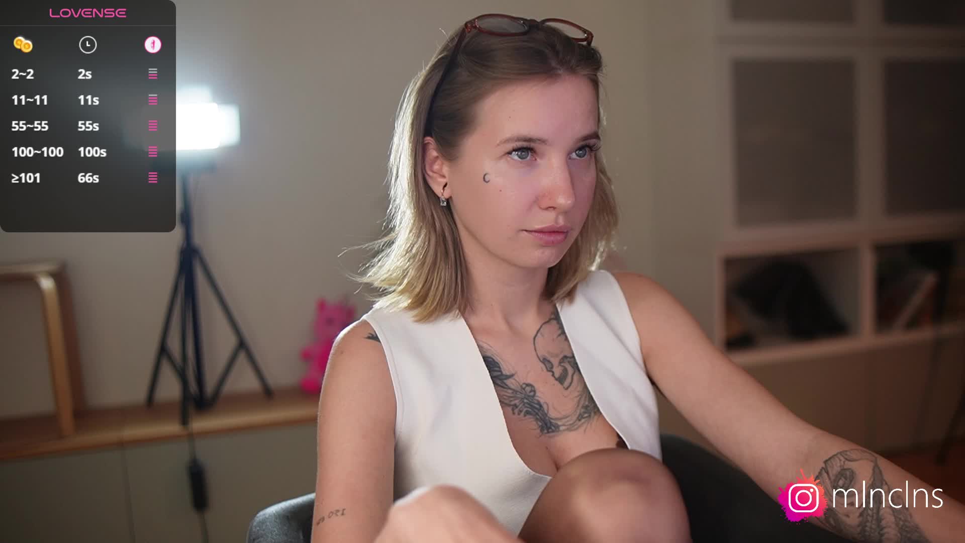 mel-collins Cam Model Chat April 11, 2026