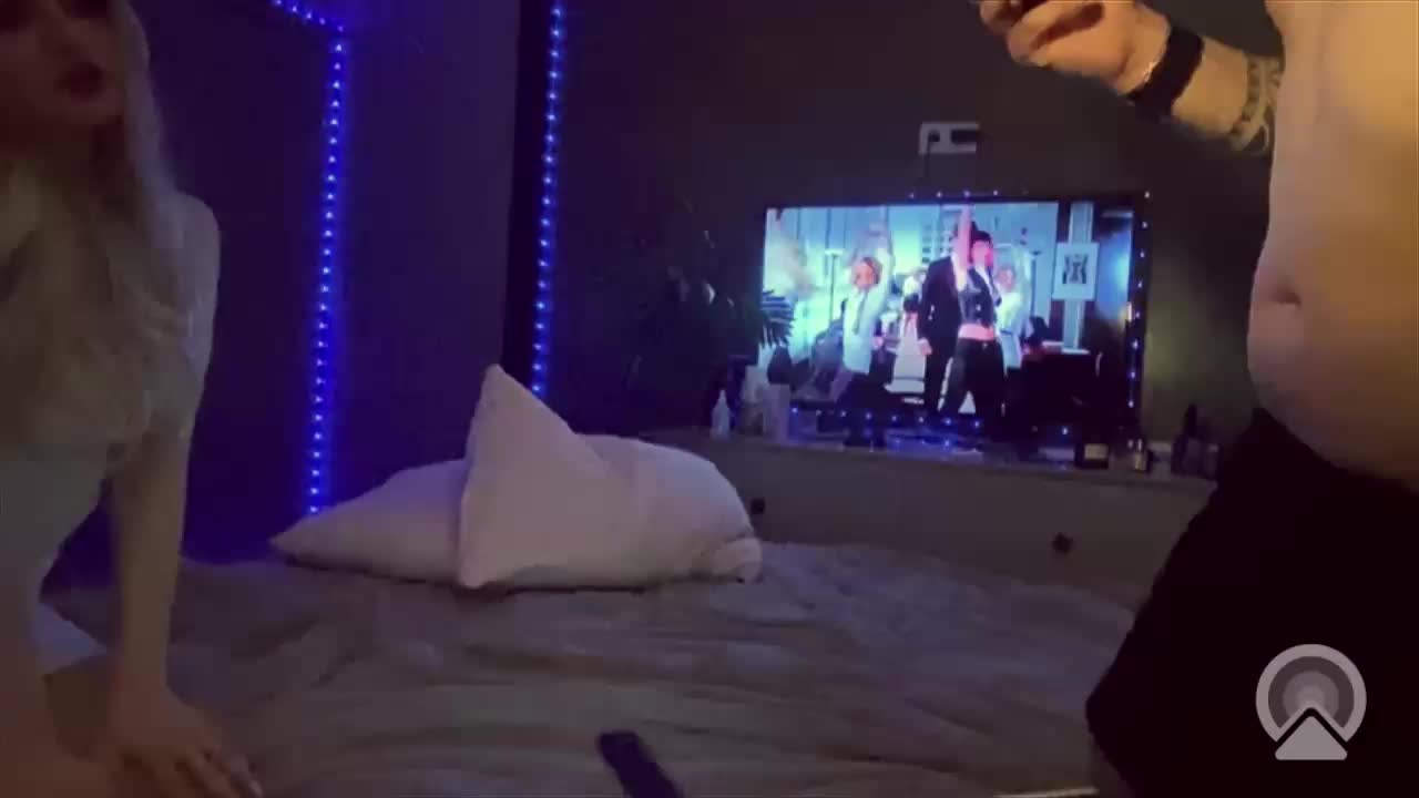 MokoMila Cam Model Chat April 11, 2026