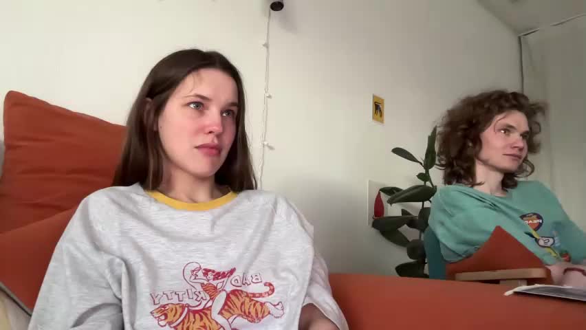 di_n_alex Cam Model Chat April 11, 2026