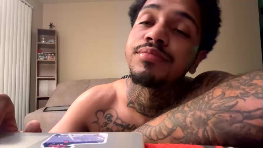 prettyandpinkkk Cam Model Chat April 11, 2026