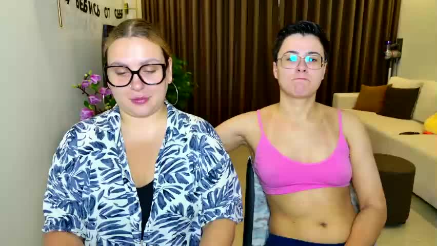 chloe_x_ Cam Model Chat April 13, 2026