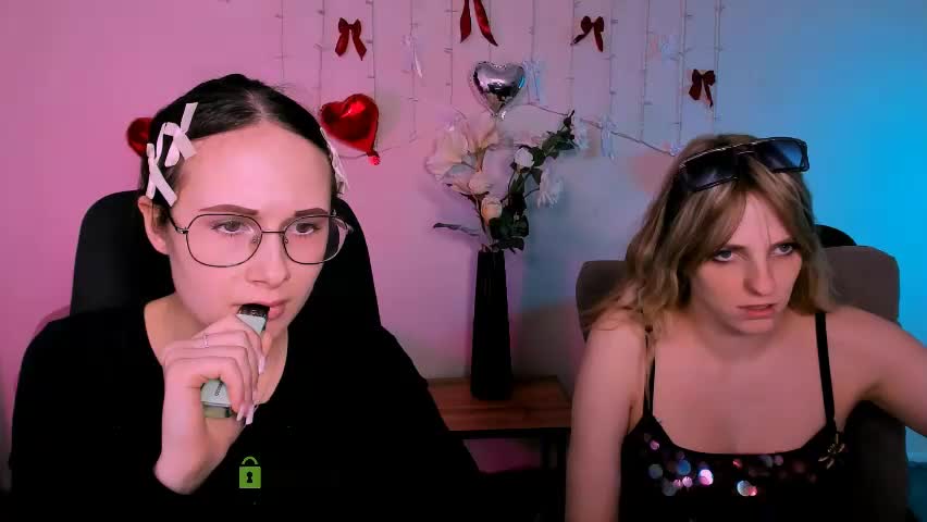 mona_cloud Cam Model Chat April 14, 2026