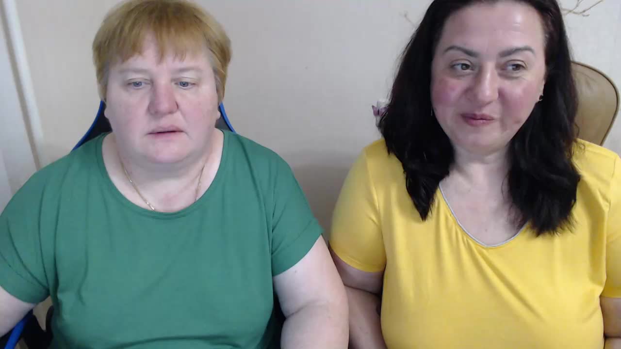 XMollyJaneEX Cam Model Chat April 14, 2026