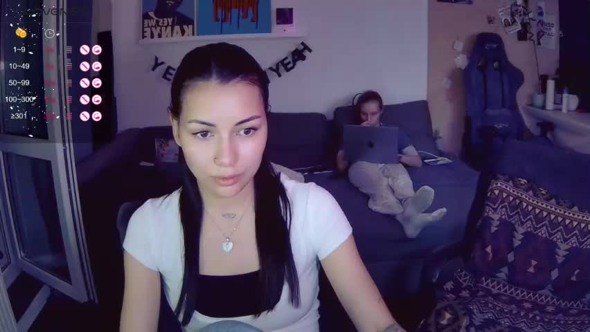 valorant_girl Cam Model Chat April 14, 2026